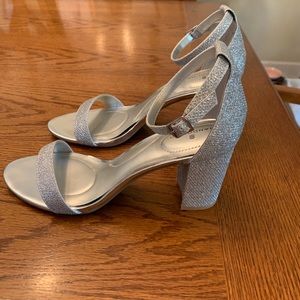 Bandolino Bdarmory silver heels